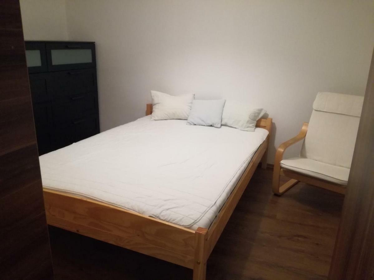Aulich Apartman Μίσκολτς Εξωτερικό φωτογραφία